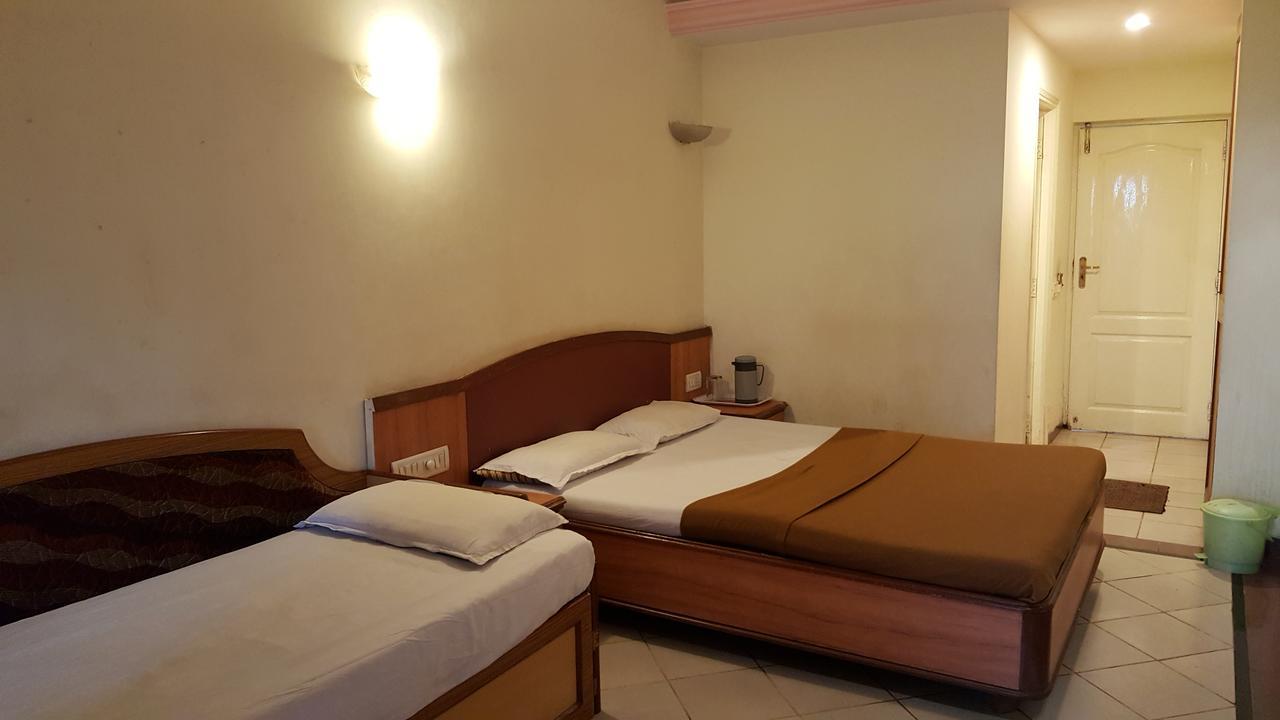 Matheran Retreat Luaran gambar